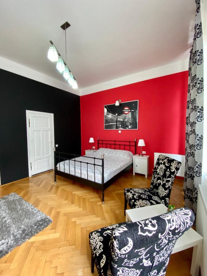 Casa Balcescu Hotel Brasov Ngoại thất bức ảnh