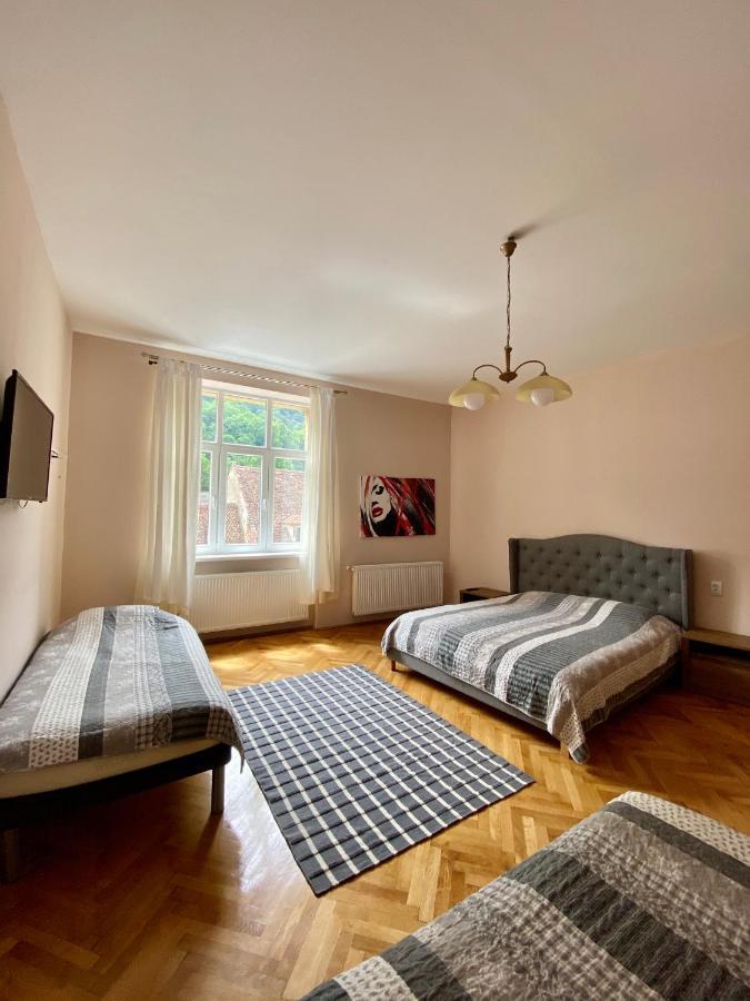 Casa Balcescu Hotel Brasov Ngoại thất bức ảnh