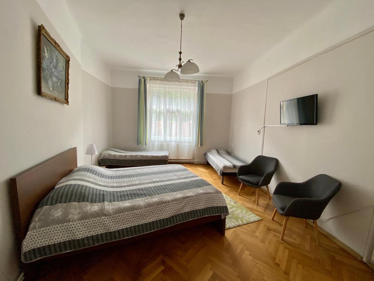Casa Balcescu Hotel Brasov Ngoại thất bức ảnh