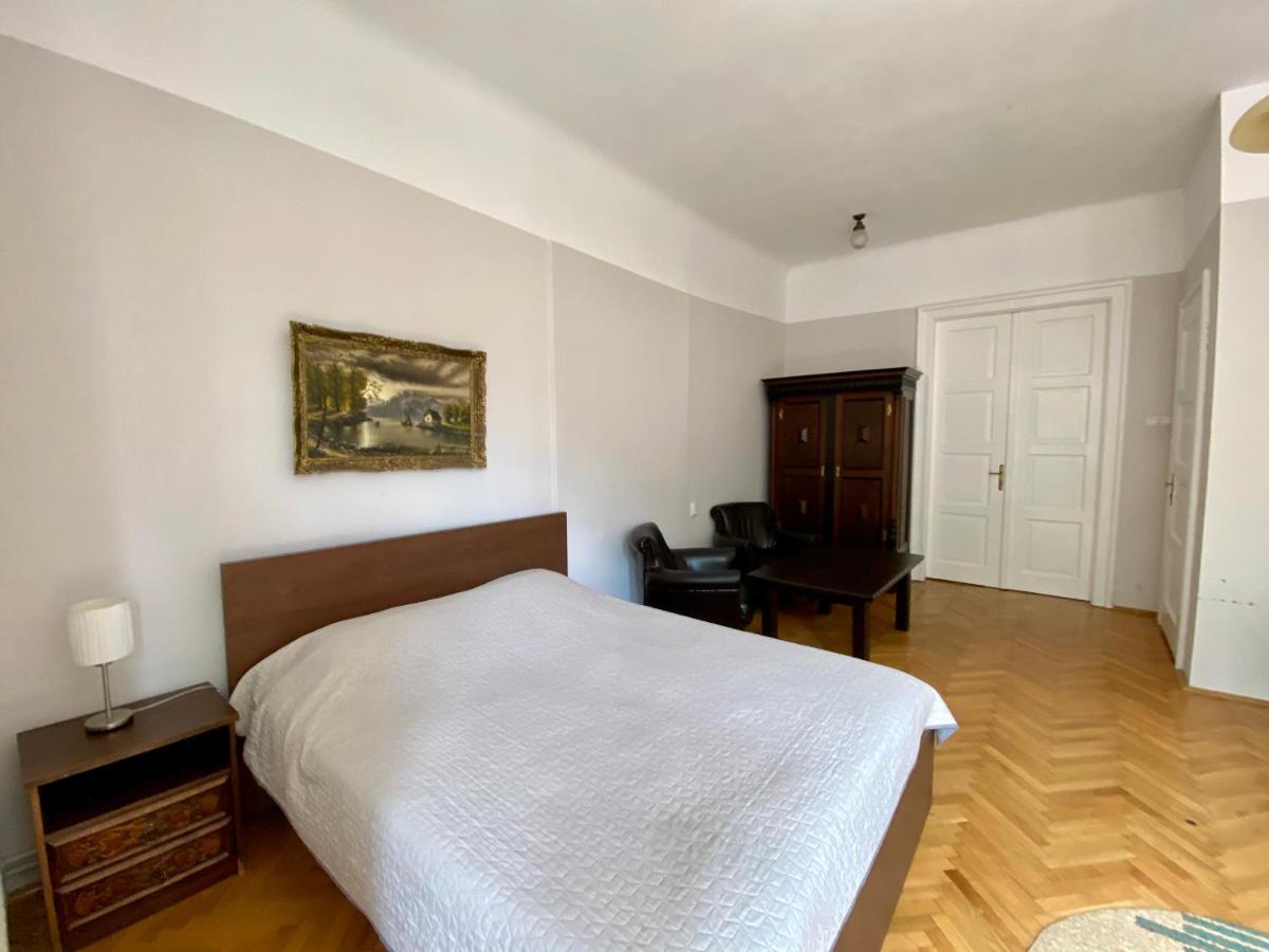 Casa Balcescu Hotel Brasov Ngoại thất bức ảnh