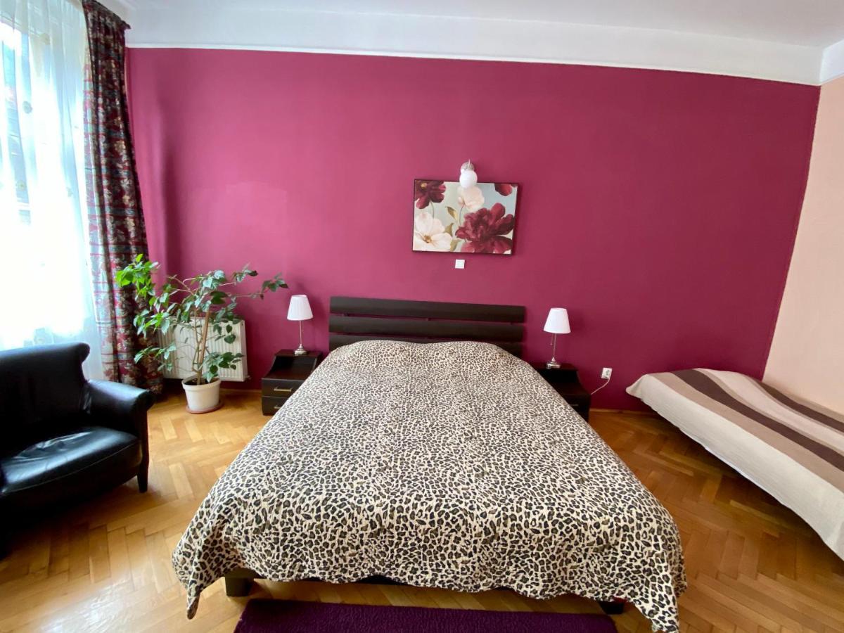 Casa Balcescu Hotel Brasov Ngoại thất bức ảnh
